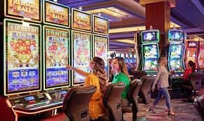 Tampilan slot online highbet88 dengan berbagai pilihan tema mesin slot